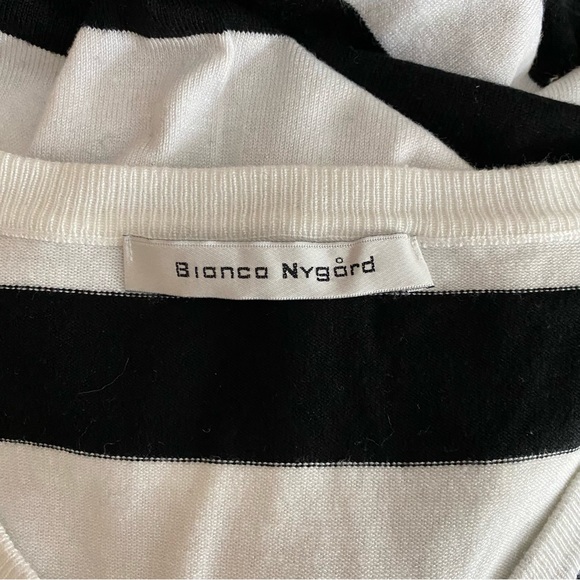 Bianca Nygard black and white striped sweater. - Picture 6 of 7